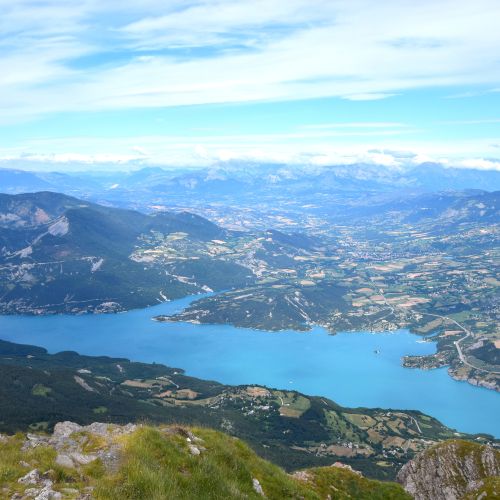serre poncon lake